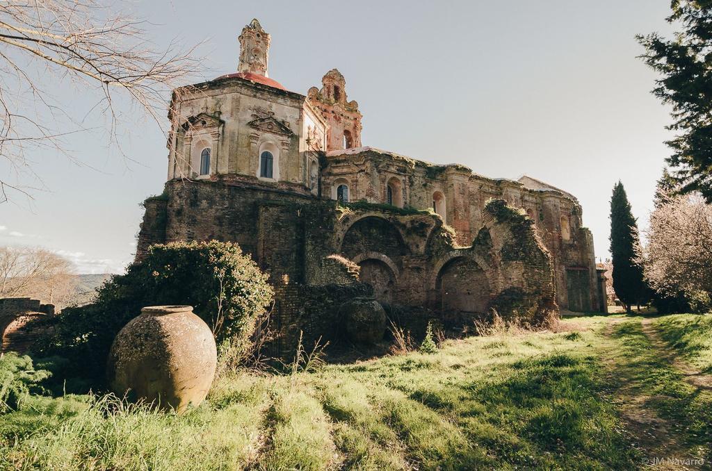 Гостевой дом La Cartuja De Cazalla Казалла де ла Сиерра Экстерьер фото